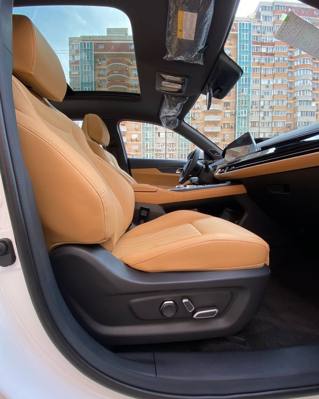 SAKLYORS XOX SUV ELEKTİRİKLİ ARABA - görsel 8
