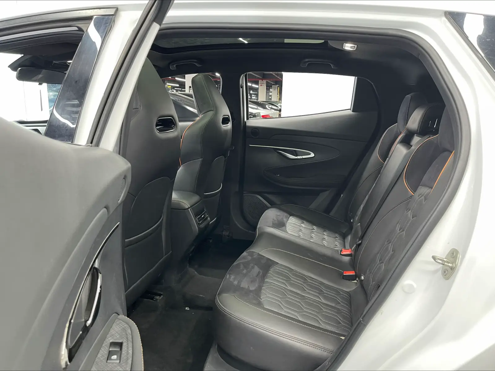 SAKLYORS XOX SUV WHİTE(Son 3 Adet) - görsel 11